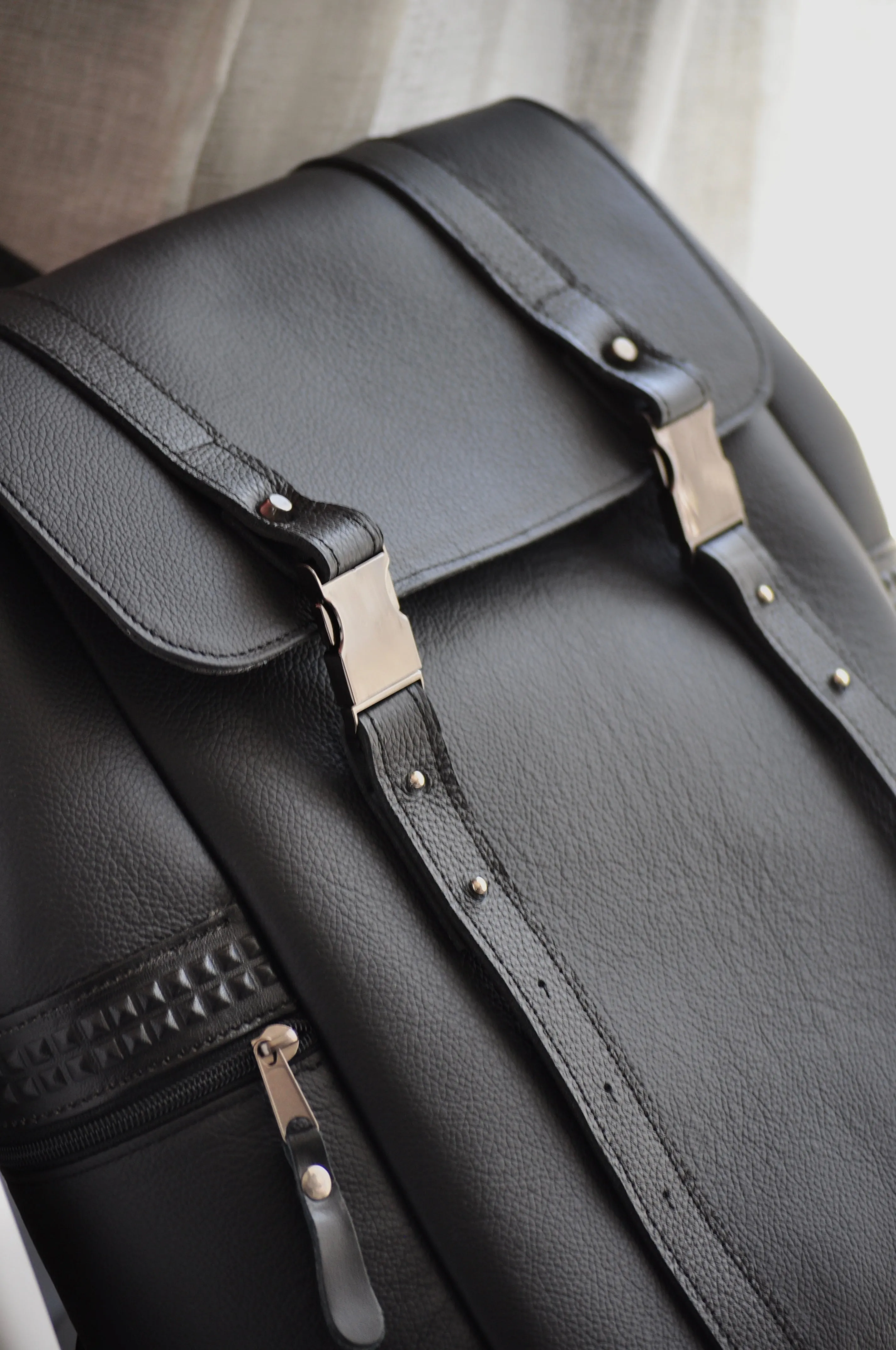 Boston Leather Backpack - Black