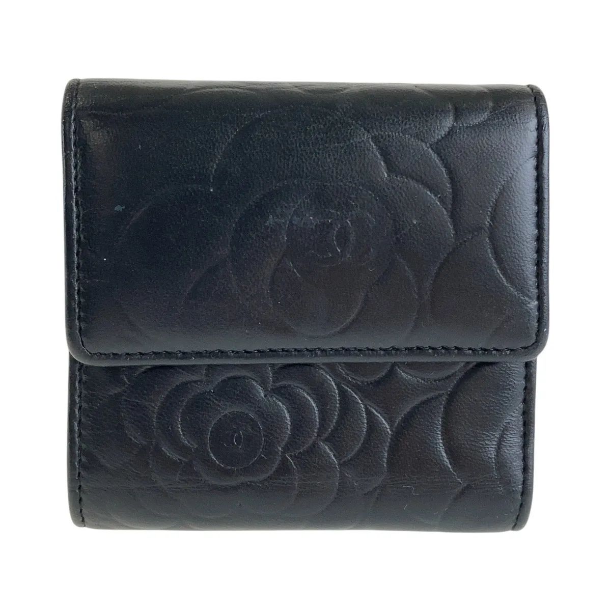 Chanel Vintage Camellia Lambskin Compact Wallet