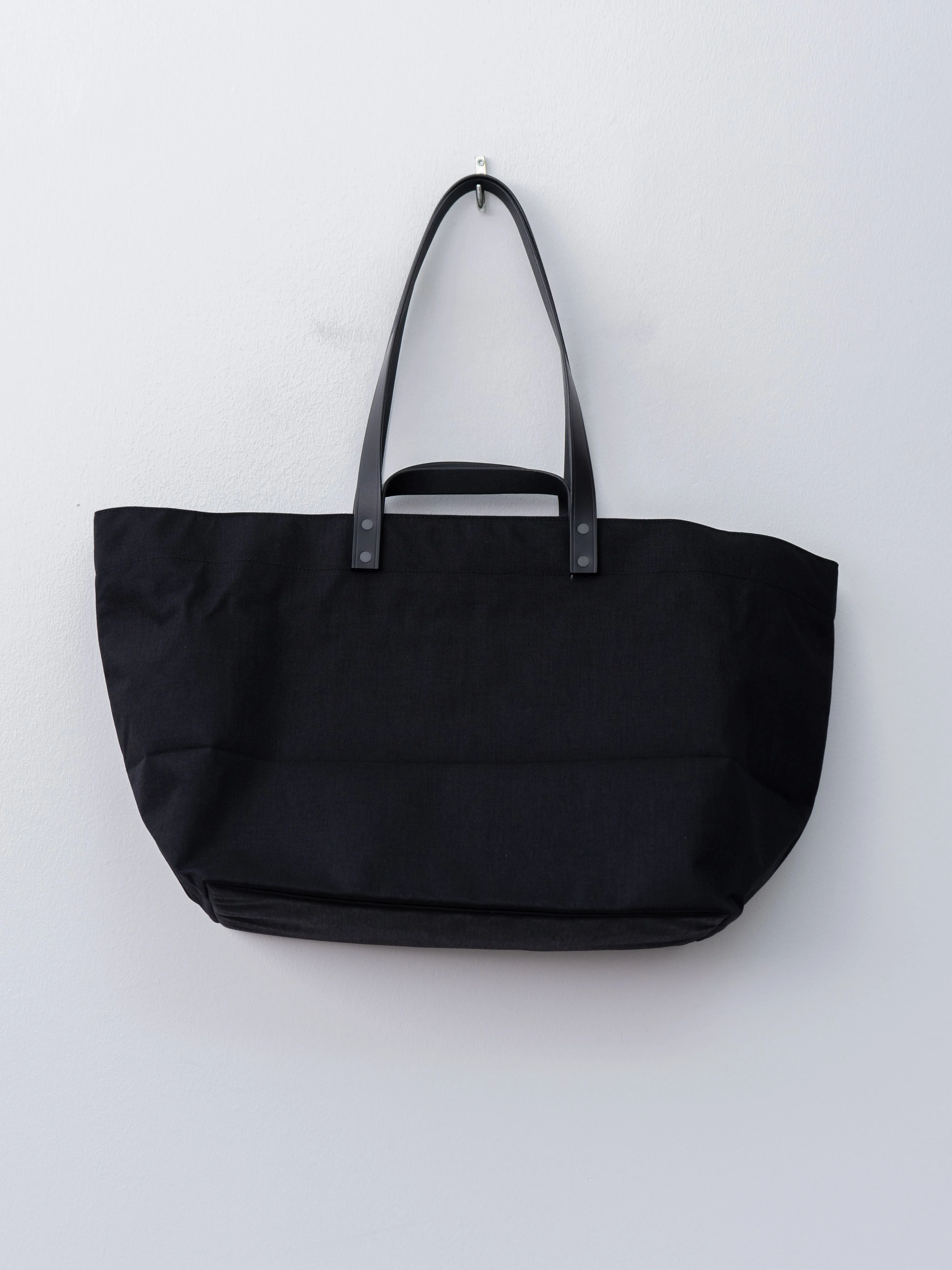 Double handle Tote L - Black