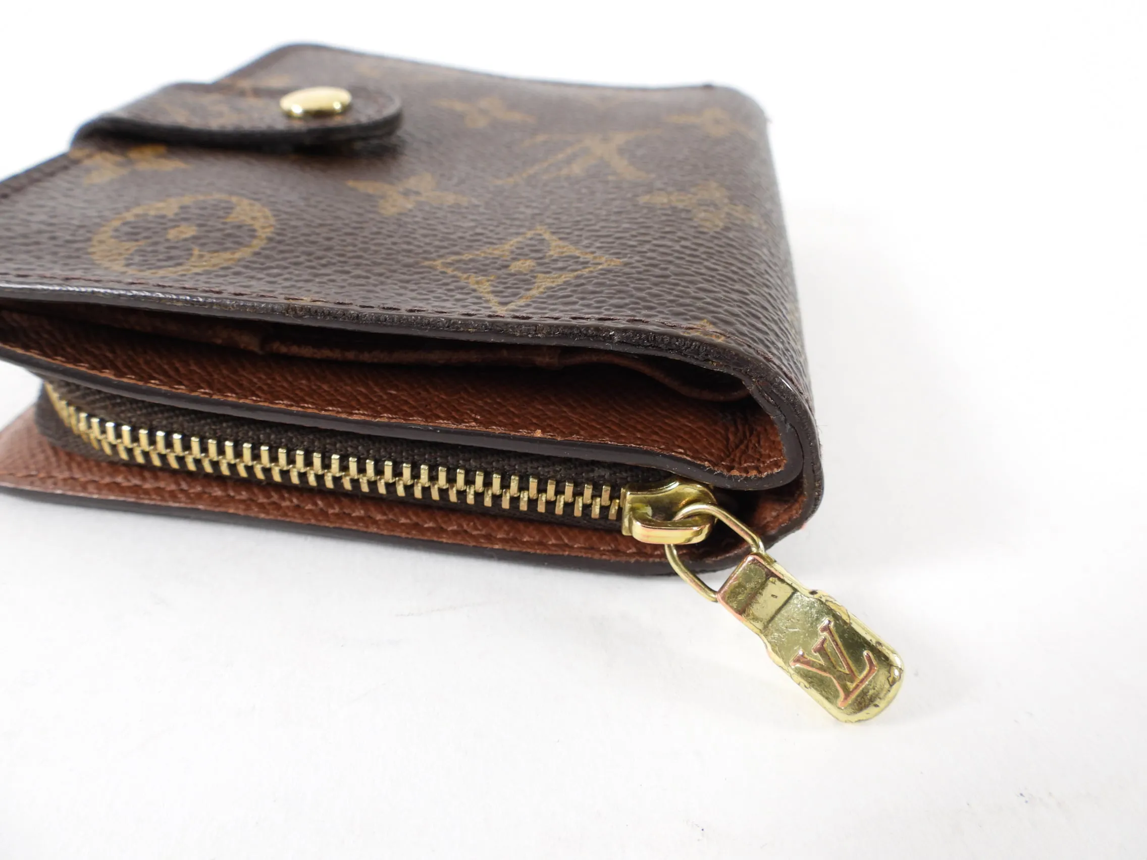 Louis Vuitton Monogram Bifold Compact Snap Wallet